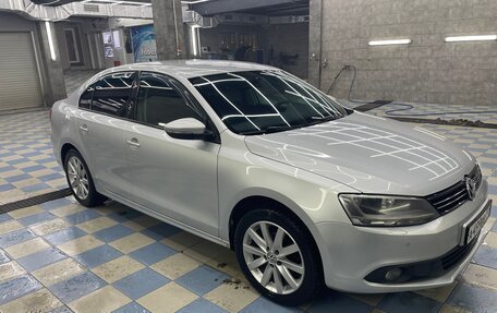 Volkswagen Jetta VI, 2012 год, 950 000 рублей, 7 фотография