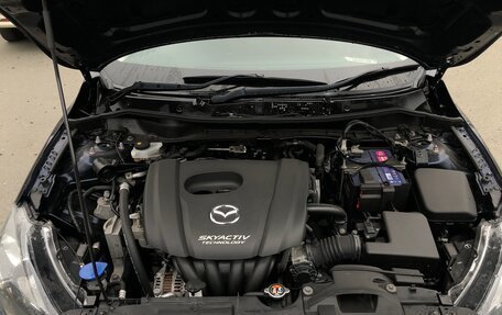 Mazda Demio IV, 2017 год, 980 000 рублей, 9 фотография