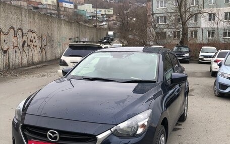 Mazda Demio IV, 2017 год, 980 000 рублей, 3 фотография