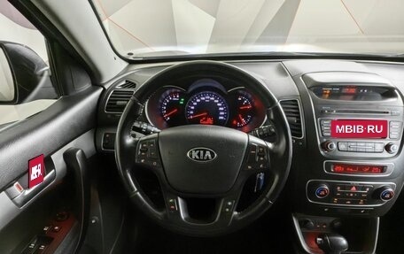 KIA Sorento II рестайлинг, 2013 год, 1 395 000 рублей, 15 фотография