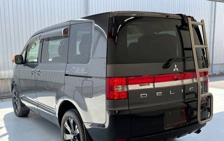 Mitsubishi Delica D:5 I, 2019 год, 2 798 000 рублей, 7 фотография