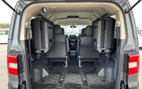 Mitsubishi Delica D:5 I, 2019 год, 2 798 000 рублей, 17 фотография