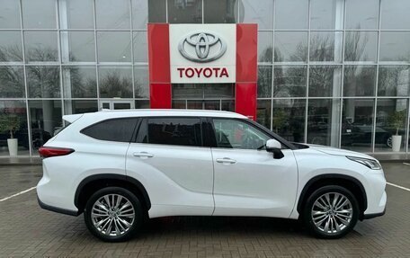 Toyota Highlander, 2025 год, 6 600 000 рублей, 6 фотография