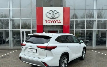 Toyota Highlander, 2025 год, 6 600 000 рублей, 7 фотография