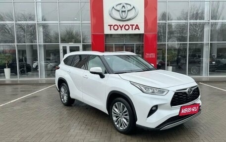 Toyota Highlander, 2025 год, 6 600 000 рублей, 4 фотография