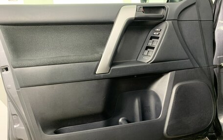 Toyota Land Cruiser Prado 150 рестайлинг 2, 2015 год, 3 853 694 рублей, 8 фотография