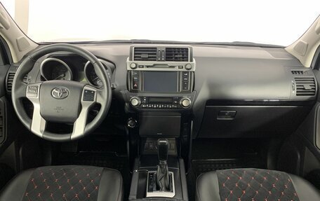 Toyota Land Cruiser Prado 150 рестайлинг 2, 2015 год, 3 853 694 рублей, 7 фотография