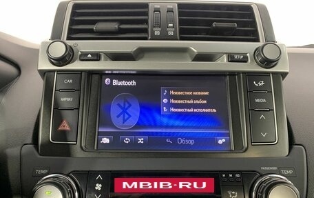 Toyota Land Cruiser Prado 150 рестайлинг 2, 2015 год, 3 853 694 рублей, 12 фотография