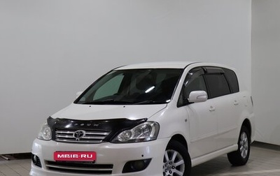 Toyota Ipsum II, 2004 год, 850 000 рублей, 1 фотография