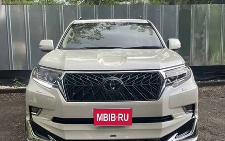 Toyota Land Cruiser Prado 150 рестайлинг 2, 2022 год, 3 586 000 рублей, 2 фотография