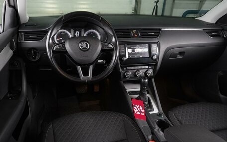 Skoda Octavia, 2017 год, 1 419 000 рублей, 6 фотография
