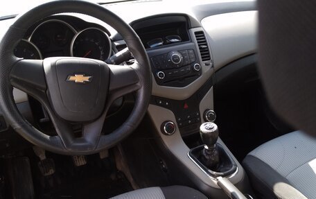 Chevrolet Cruze II, 2012 год, 400 000 рублей, 6 фотография