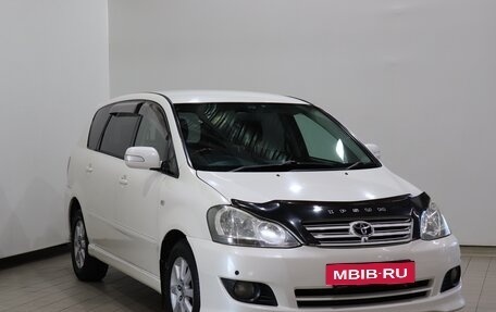 Toyota Ipsum II, 2004 год, 850 000 рублей, 3 фотография