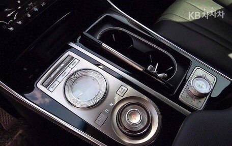 Genesis GV80 I, 2021 год, 4 015 000 рублей, 10 фотография