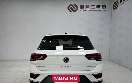 Volkswagen T-Roc I, 2022 год, 1 638 000 рублей, 5 фотография