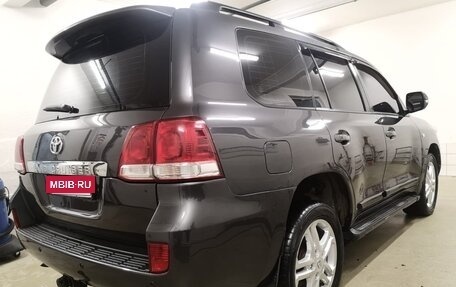 Toyota Land Cruiser 200, 2009 год, 2 430 000 рублей, 4 фотография