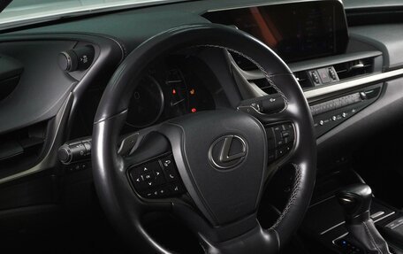 Lexus ES VII, 2020 год, 4 400 000 рублей, 18 фотография