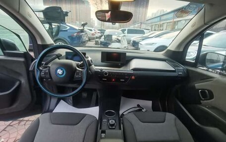 BMW i3 I01 рестайлинг, 2017 год, 1 150 000 рублей, 15 фотография