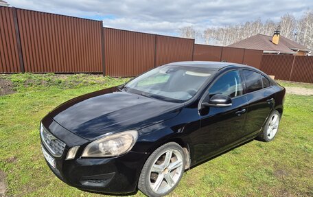 Volvo S60 III, 2011 год, 900 000 рублей, 2 фотография