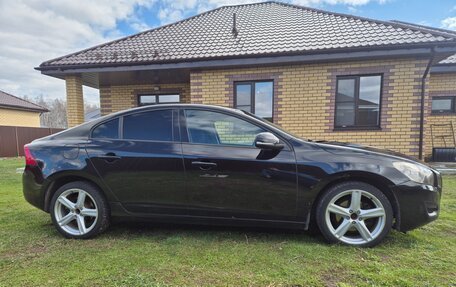 Volvo S60 III, 2011 год, 900 000 рублей, 4 фотография