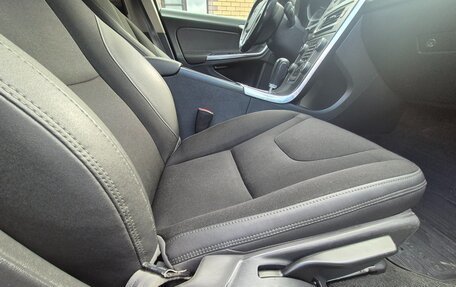 Volvo S60 III, 2011 год, 900 000 рублей, 12 фотография