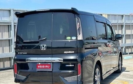 Honda Stepwgn IV, 2019 год, 2 000 000 рублей, 6 фотография
