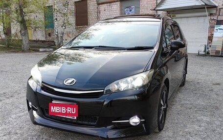 Toyota Wish II, 2015 год, 1 900 000 рублей, 11 фотография