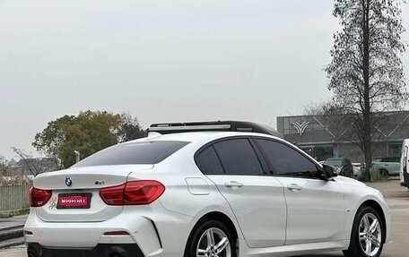 BMW 1 серия, 2022 год, 1 560 000 рублей, 3 фотография