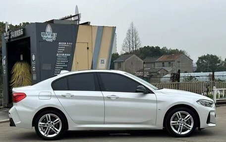 BMW 1 серия, 2022 год, 1 560 000 рублей, 4 фотография