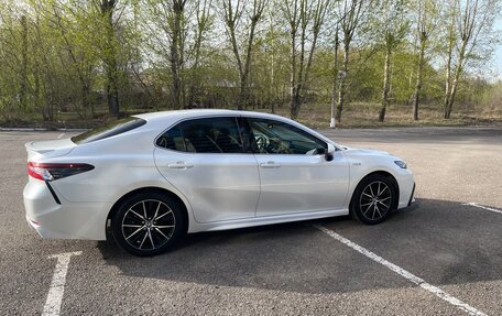 Toyota Camry, 2021 год, 4 200 000 рублей, 3 фотография