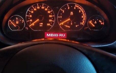 BMW 3 серия, 2002 год, 900 000 рублей, 10 фотография