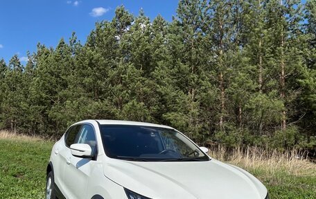 Nissan Qashqai, 2019 год, 1 860 000 рублей, 2 фотография