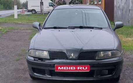 Mitsubishi Carisma I, 2002 год, 260 000 рублей, 1 фотография