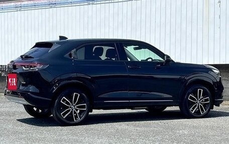 Honda Vezel, 2022 год, 1 325 000 рублей, 4 фотография