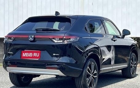 Honda Vezel, 2022 год, 1 325 000 рублей, 5 фотография
