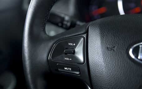 KIA Rio III рестайлинг, 2013 год, 900 000 рублей, 15 фотография