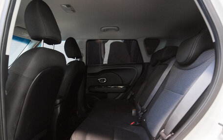 KIA Soul II рестайлинг, 2018 год, 1 600 000 рублей, 12 фотография