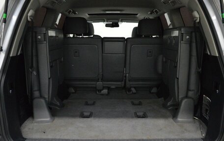 Toyota Land Cruiser 200, 2010 год, 3 800 000 рублей, 19 фотография