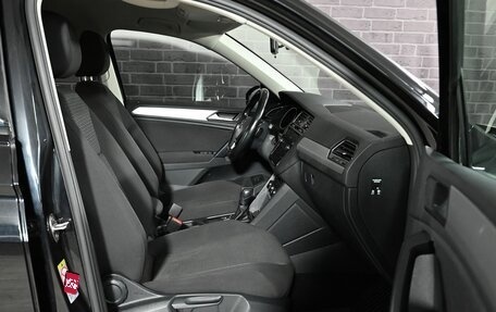 Volkswagen Tiguan II, 2019 год, 2 900 000 рублей, 11 фотография