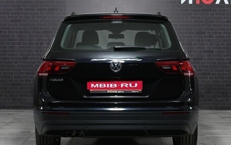 Volkswagen Tiguan II, 2019 год, 2 900 000 рублей, 5 фотография