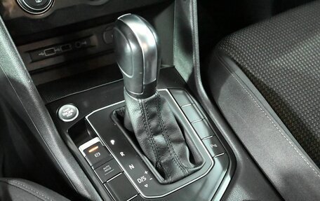 Volkswagen Tiguan II, 2019 год, 2 900 000 рублей, 19 фотография