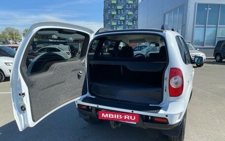 Chevrolet Niva I рестайлинг, 2018 год, 780 000 рублей, 7 фотография
