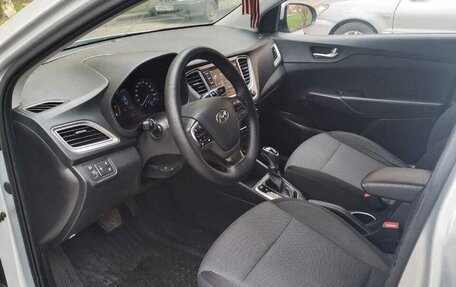 Hyundai Solaris II рестайлинг, 2019 год, 1 110 000 рублей, 9 фотография