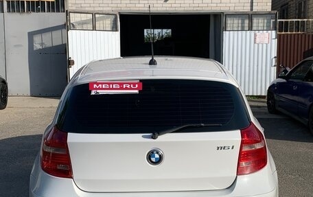 BMW 1 серия, 2010 год, 920 000 рублей, 8 фотография