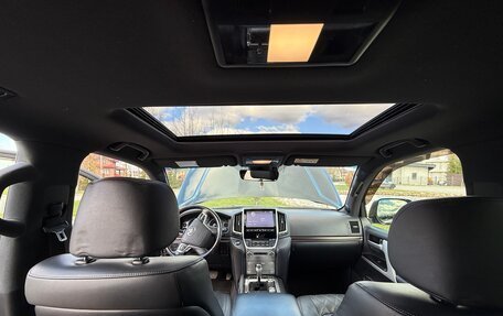 Toyota Land Cruiser 200, 2016 год, 6 500 000 рублей, 12 фотография