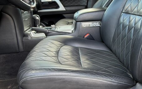 Toyota Land Cruiser 200, 2016 год, 6 500 000 рублей, 9 фотография