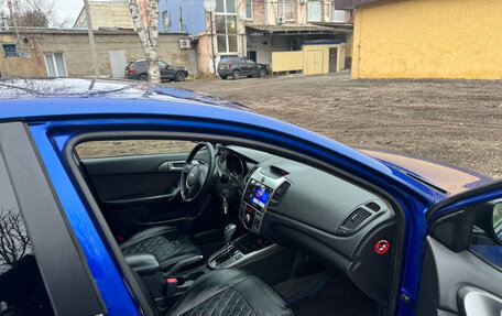 KIA Cerato III, 2010 год, 700 000 рублей, 4 фотография