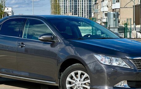 Toyota Camry, 2013 год, 1 799 999 рублей, 2 фотография