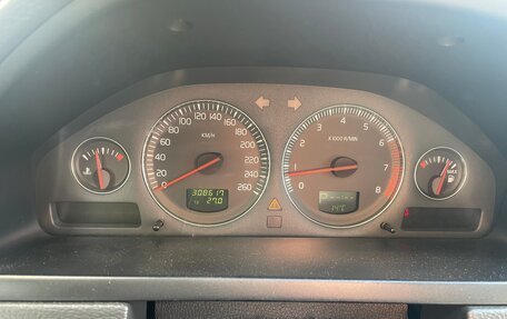 Volvo XC90 II рестайлинг, 2004 год, 520 000 рублей, 9 фотография