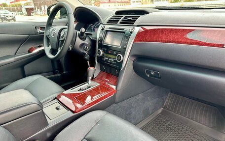 Toyota Camry, 2013 год, 1 799 999 рублей, 8 фотография